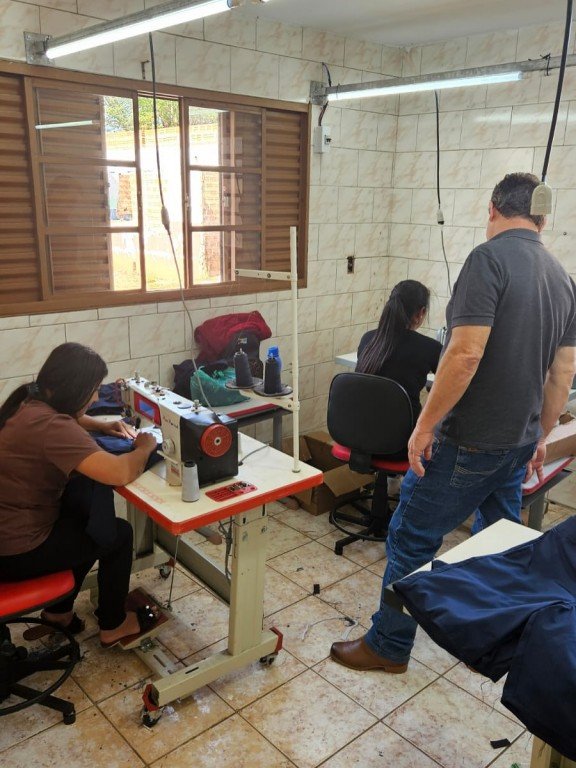 GERAÇÃO DE EMPREGO E OPORTUNIDADES PARA NOSSA POPULAÇÃO.