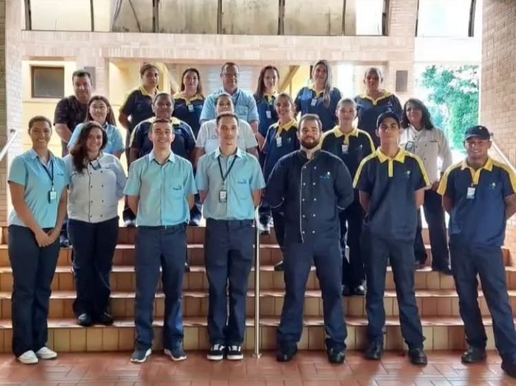 PROGRAMA LINHA DO EMPREGO: TRABALHADORES COMEÇAM INTEGRAÇÃO NO AGUATIVA RESORT