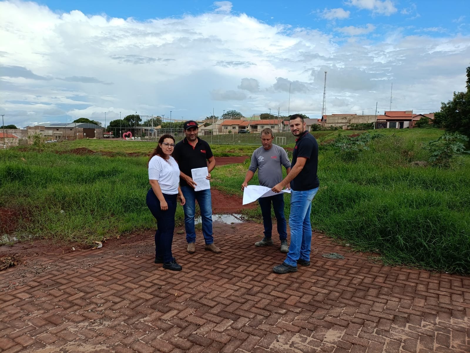 VISITA TÉCNICA PARA INÍCIO DE OBRAS DE DRENAGEM E PAVIMENTAÇÃO EM PAVER
